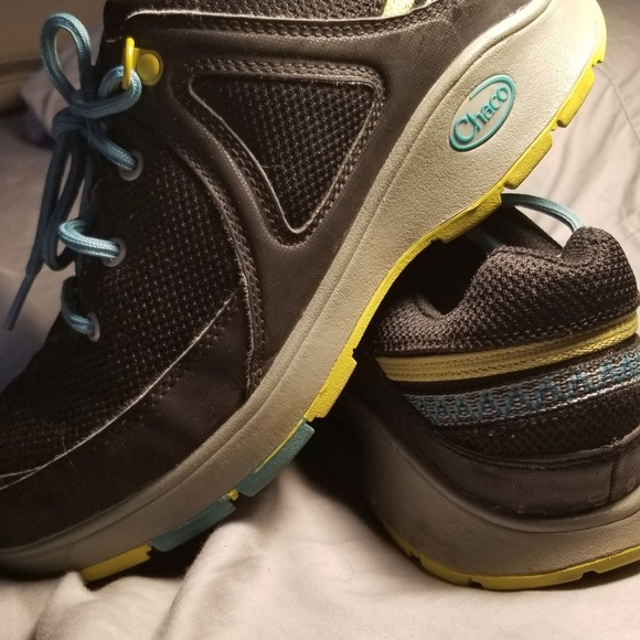 Chaco Hiking Shoes Size 7.5 - Picture 3 of 4